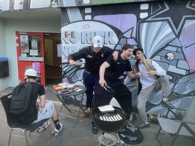 Grillen4