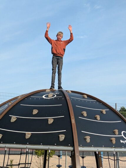 PXL_20250806_070443998