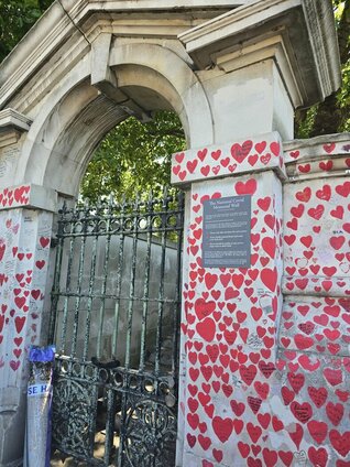 518370165_1052505340329712_2815476305518081477_n